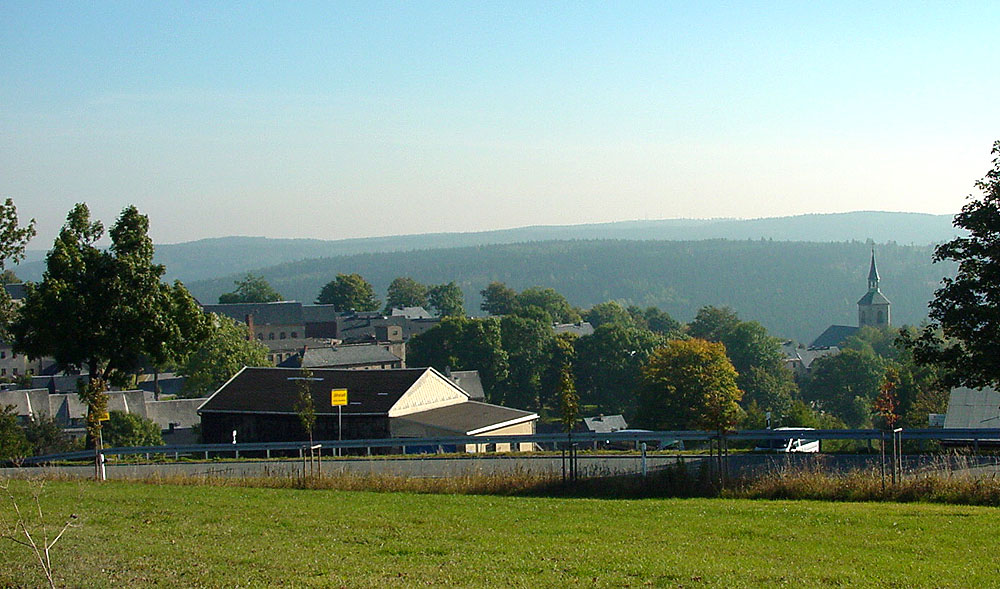 Blick auf Jöhstadt und Kirchturm