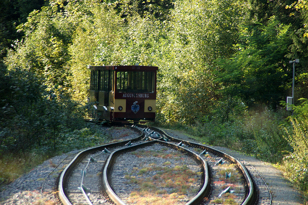 Drahtseilbahn Augustusburg - Drahtseilbahnwagen bergauf