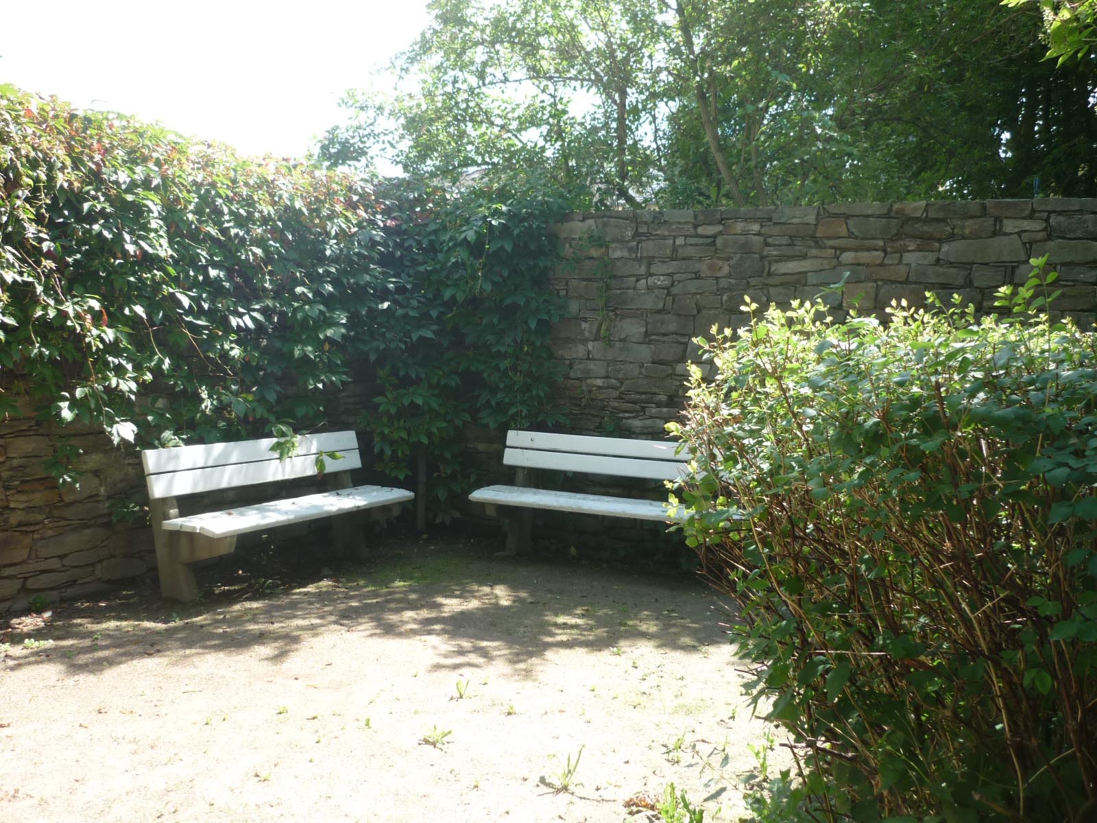 Sitzecke im Schlosspark Schloss Schlettau
