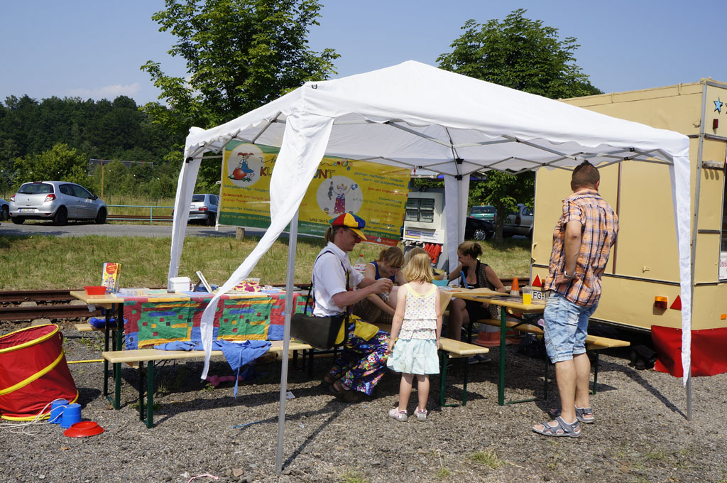 Kinderschminken und Bastelstation zum Stadtfest Pockau-Lengefeld