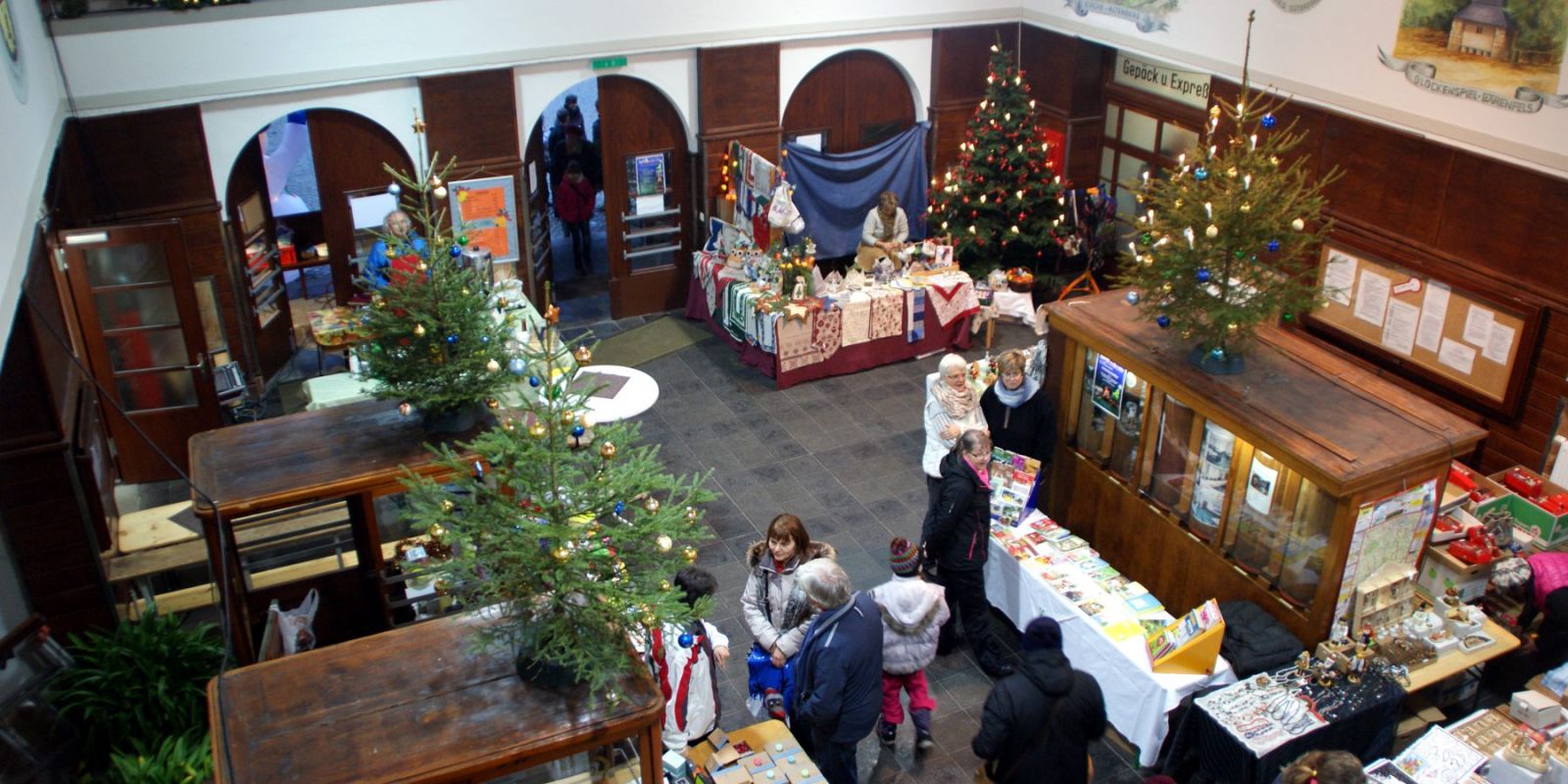 Weihnachtsmarkt Kipsdorf kleiner Verkauf
