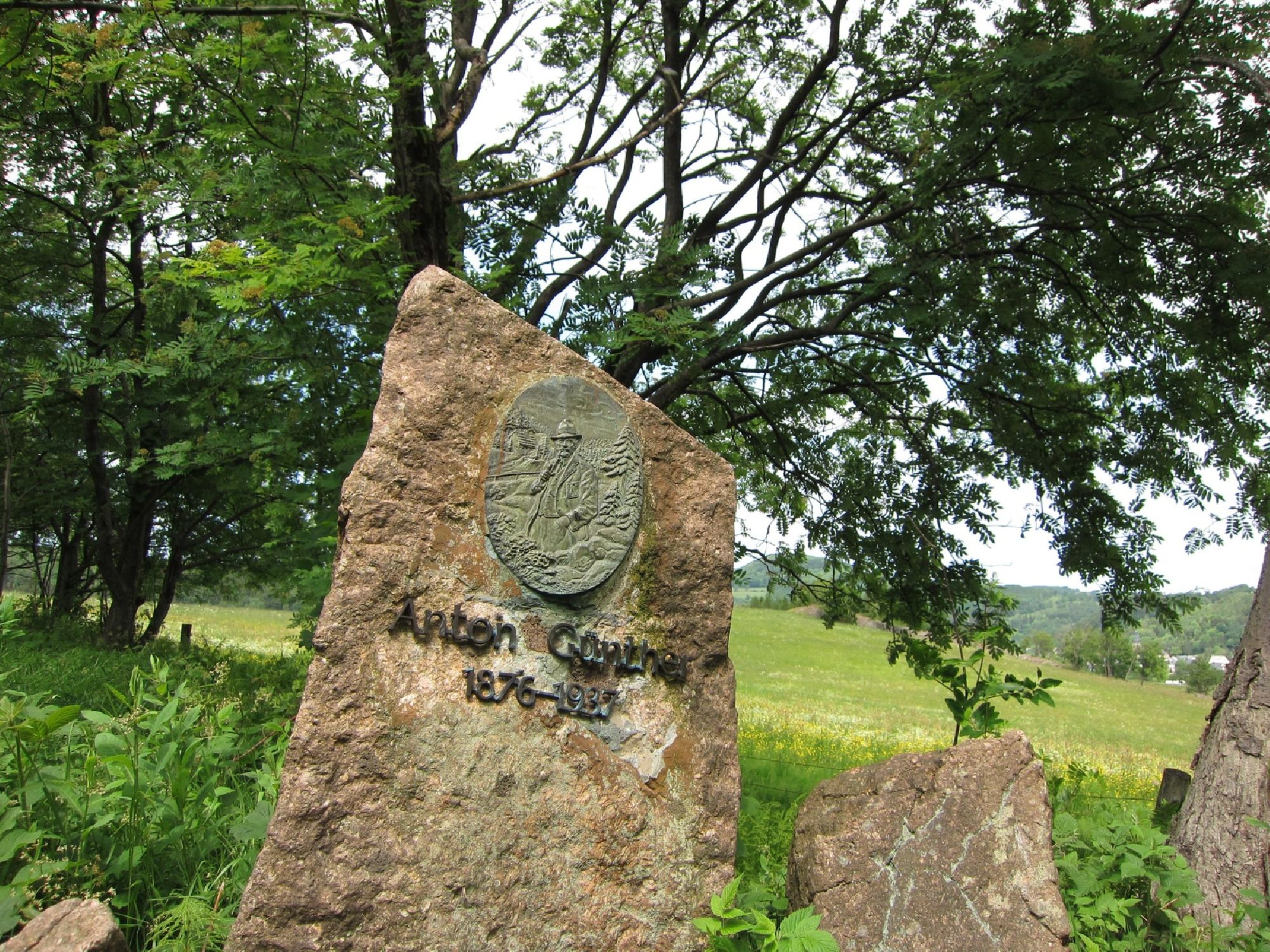 Anton-Günther-Stein auf der Kohlhaukuppe